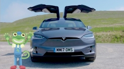 تجربه های جدید با گیکو - ماشین برقی